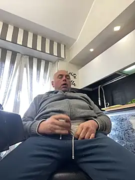 Snapshot of pantomax chatting on February 21, 2:16 pm pantomax online show from February 21, 2:16 pm