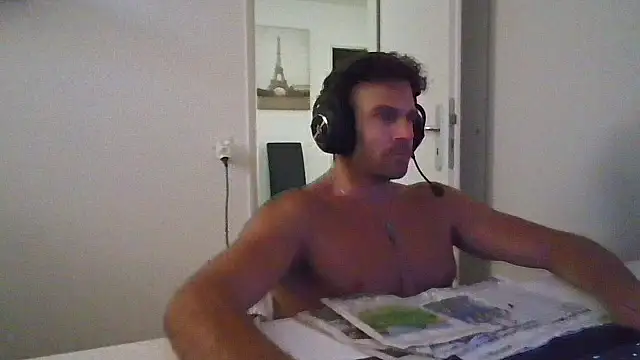 alpha-hunk online show from June 23, 11:03 am
