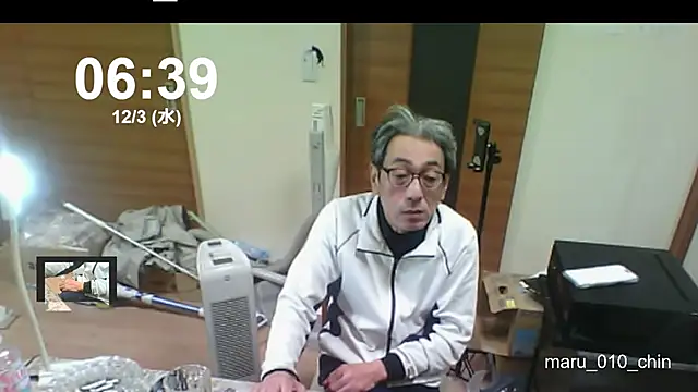 mama010-chan online show from December 2, 9:40 pm