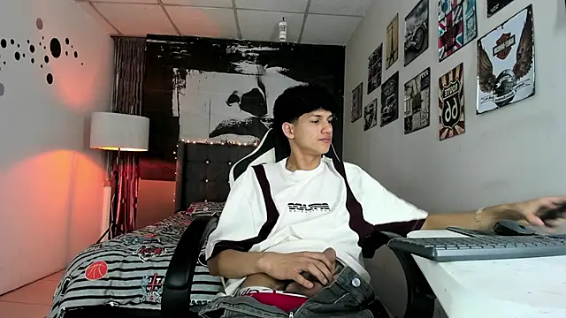 jason graeats online show from January 14, 12:37 am