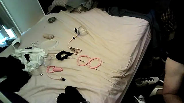 ingrid1982 online show from February 7, 10:48 pm