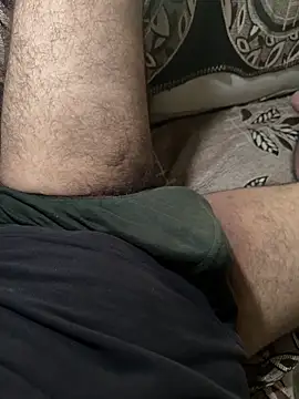 studdboyy online show from October 5, 10:41 am