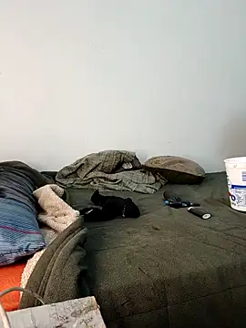 jhonyhot9292 online show from April 11, 7:45 am