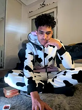 Ryan-hot online show from November 22, 3:17 am