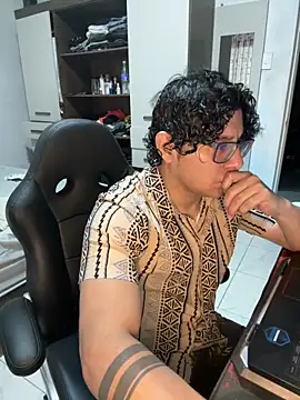 ikkipro online show from February 26, 11:50 pm