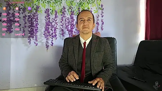 yazforeSolo online show from February 7, 3:29 pm