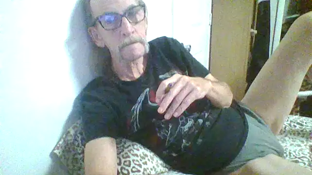 Snapshot of friendlychat1 chatting on October 23, 5:55 am friendlychat1 online show from October 23, 5:55 am