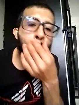 hairyserious online show from December 30, 4:08 pm