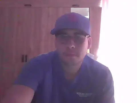 estudiante69 online show from March 29, 7:58 pm