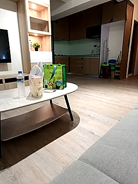 Snapshot of chiata410 chatting on March 21, 1:34 pm chiata410 online show from March 21, 1:34 pm