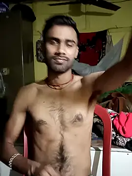 Snapshot of Skinny_Bigass_23 chatting on January 6, 9:41 am Skinny Bigass 23 online show from January 6, 9:41 am