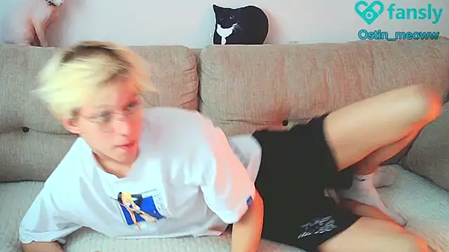 Ostin meow online show from January 17, 6:57 am