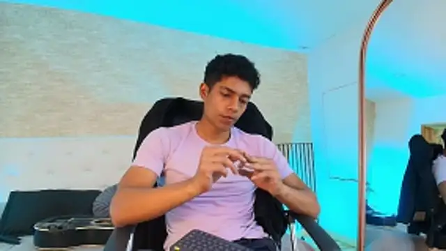 wagz online show from May 29, 7:35 pm