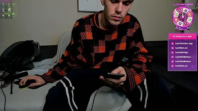 Perry Knight online show from December 19, 4:13 pm