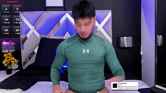 Tommidubois online show from March 16, 12:45 am