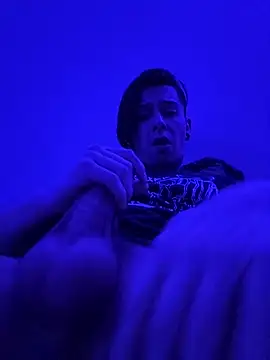 Crissis   online show from September 22, 2:55 am