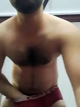 Snapshot of smartboy010101 chatting on December 14, 3:18 am smartboy010101 online show from December 14, 3:18 am