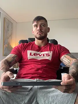 DimitriSullivan  online show from February 9, 1:16 pm