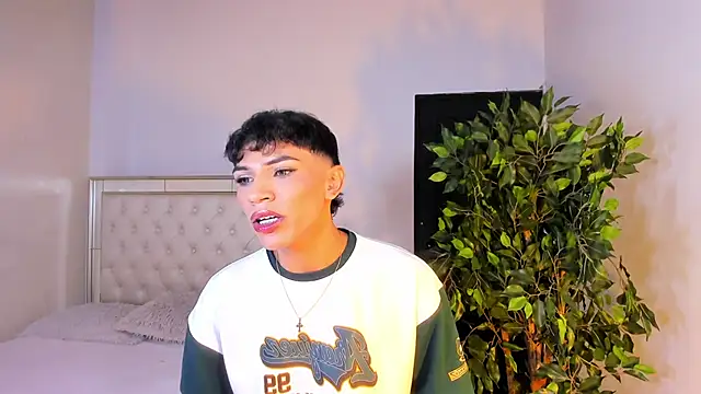 im sebaslopez online show from February 10, 7:51 pm