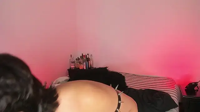 juandaaap online show from December 19, 6:32 am