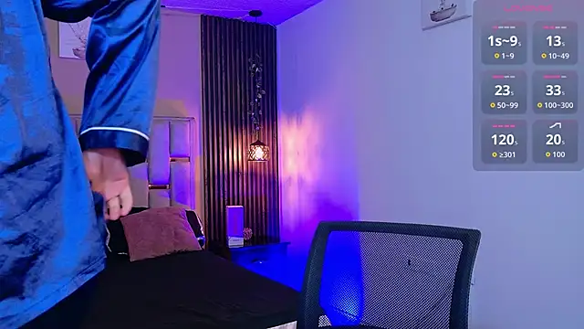 joe jhon online show from April 8, 2:04 pm