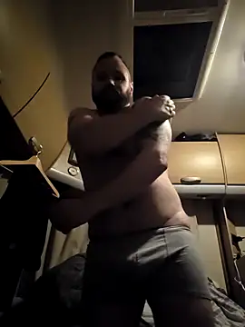 stocky42 online show from March 7, 11:16 pm