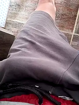 paubabando  online show from January 3, 1:03 pm