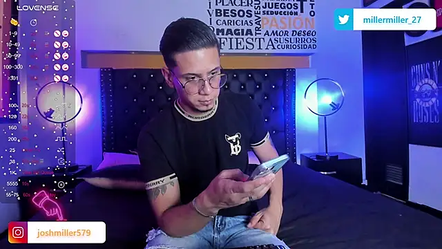 JoshMillerr  online show from January 23, 7:51 pm