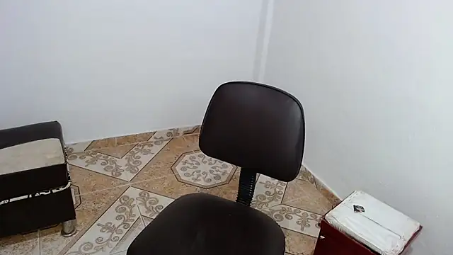 pervertsteens3 online show from February 21, 11:17 pm