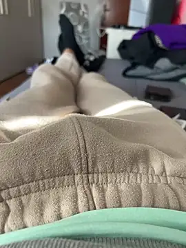 93moro online show from December 12, 10:13 am