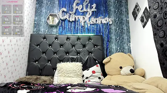 exotic hot couple online show from January 31, 9:13 pm