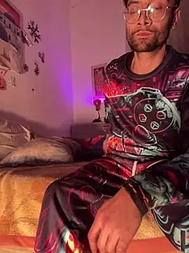 cappellabig35 online show from January 18, 10:17 pm