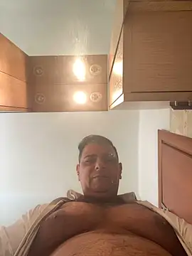 SecretlyDD online show from December 15, 8:55 am