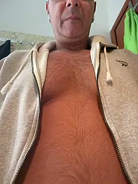 SecretlyDD online show from May 2, 6:49 am
