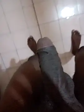 tharu111111 online show from January 18, 10:49 pm