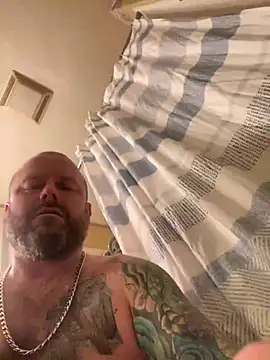 Thickirishcock850 online show from May 23, 2:28 am