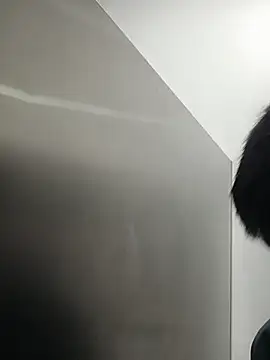 codysmith online show from December 1, 7:17 pm