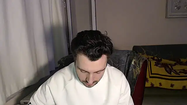 handsomeee04 online show from February 12, 4:57 pm