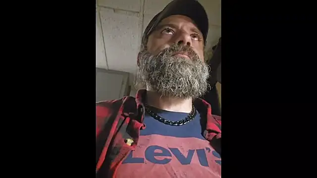 zaneporter46 online show from October 17, 6:17 am