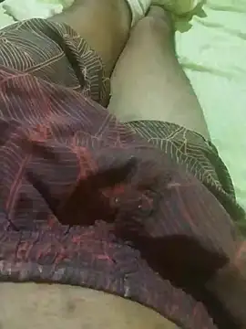 Snapshot of jarmesr7x chatting on February 11, 3:18 am jarmesr7x online show from February 11, 3:18 am