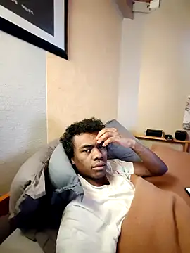 Snapshot of liveblackman chatting on January 21, 4:01 pm liveblackman online show from January 21, 4:01 pm