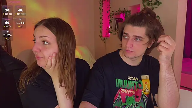 RobertAndLinela online show from July 10, 3:26 pm