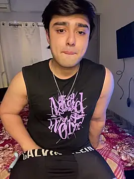 sunny49477 online show from March 6, 7:11 pm