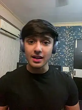 Snapshot of sunny49477 chatting on February 1, 11:10 am sunny49477 online show from February 1, 11:10 am