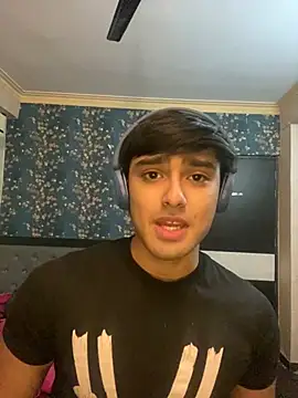 Snapshot of sunny49477 chatting on December 26, 5:40 pm sunny49477 online show from December 26, 5:40 pm