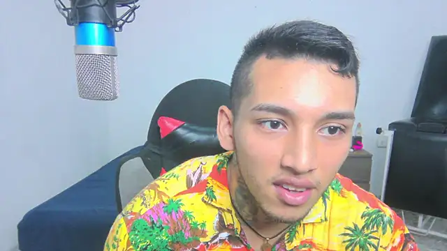 David Adams2003 online show from March 1, 1:51 pm