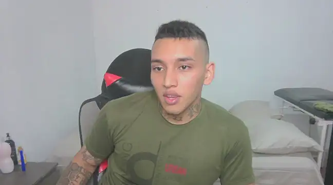 David Adams2003 online show from February 5, 3:09 pm