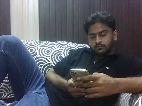 indihotguy online show from September 23, 2:05 pm