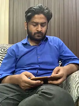 indihotguy online show from March 17, 6:21 pm