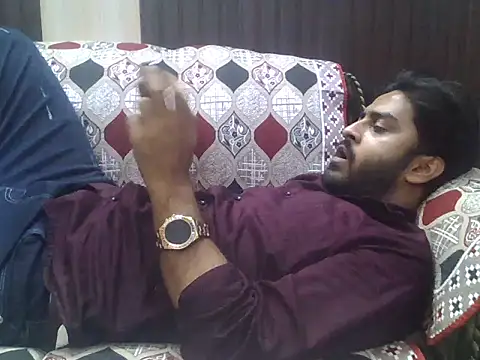 indihotguy online show from November 3, 2:41 pm